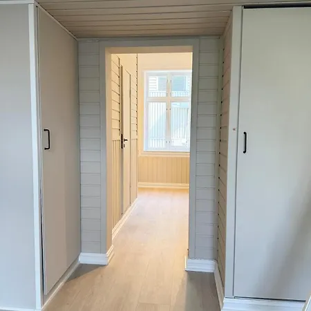 One In Center Notodden